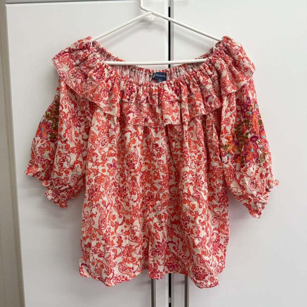 Democracy Embroidered Off Shoulder Top Size Medium